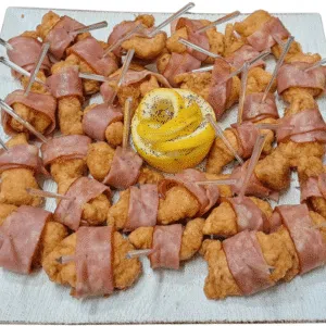 Пилешки хапки с бекон